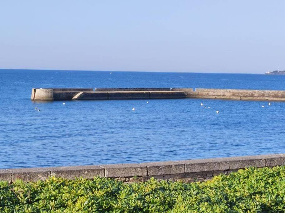 L'Escale - Appartement Vue Mer Concarneau Kültér fotó